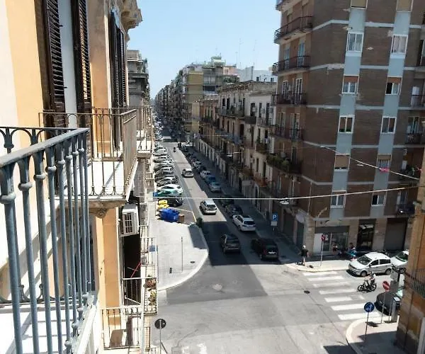 Corto Barese - Centro アパート バーリ